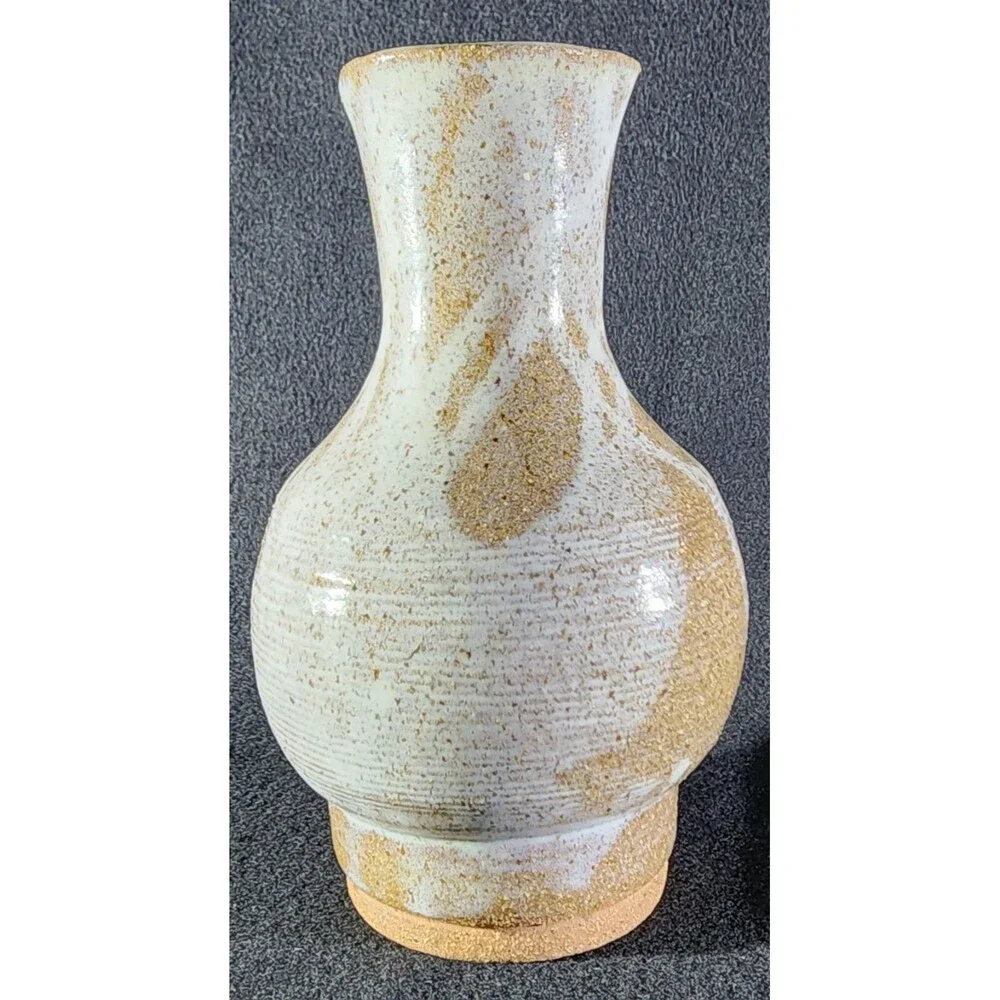 Beautiful Solid vase by GERRY ~ Signed “GERRY 189” ~ Pottery